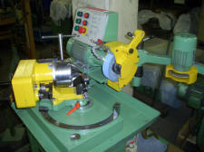 drill grinding machine "Cuoghi APE 40" [3]