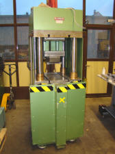 hydraulic 4 pillar press "Nigg" [1]